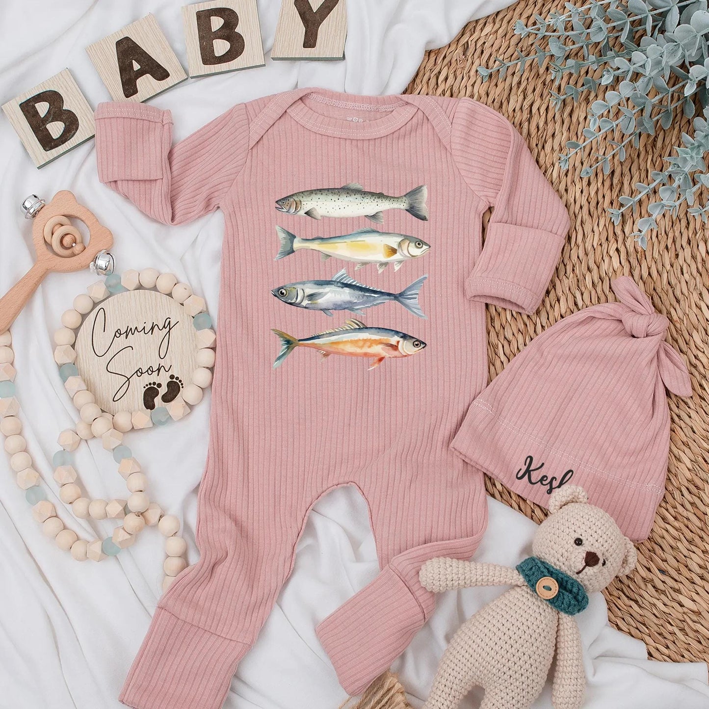 Cute Lil' Angler Bodysuit - Retro Fish Baby Outfit for Newborns, Personalized Fishing Baby Clothes - A Sweet Shower Gift for Baby Fish Lovers