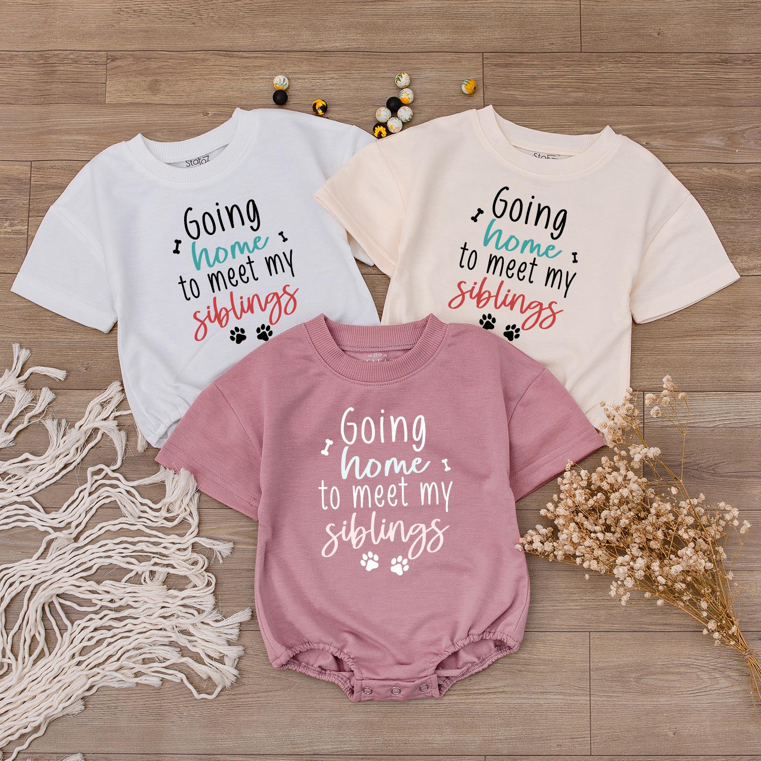 Going Home to Meet Siblings Outfit | Newborn Baby Bodysuit, Gender Neutral, Cute Paw Prints, New Best Friend Coming Home Outfit, Turquoise & Red 139