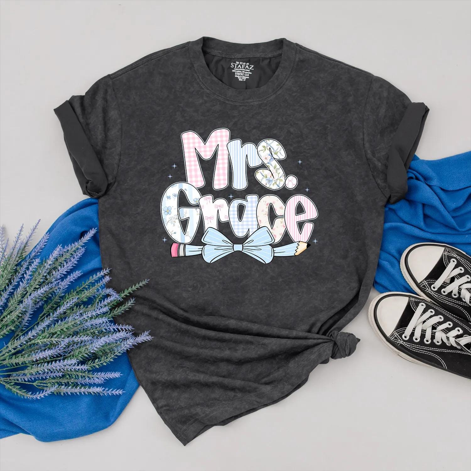 Personalized Teacher Shirt with Pencil Bow Design, Cute Back to School Outfit, First Day of School Clothes, Custom Gift for Teacher