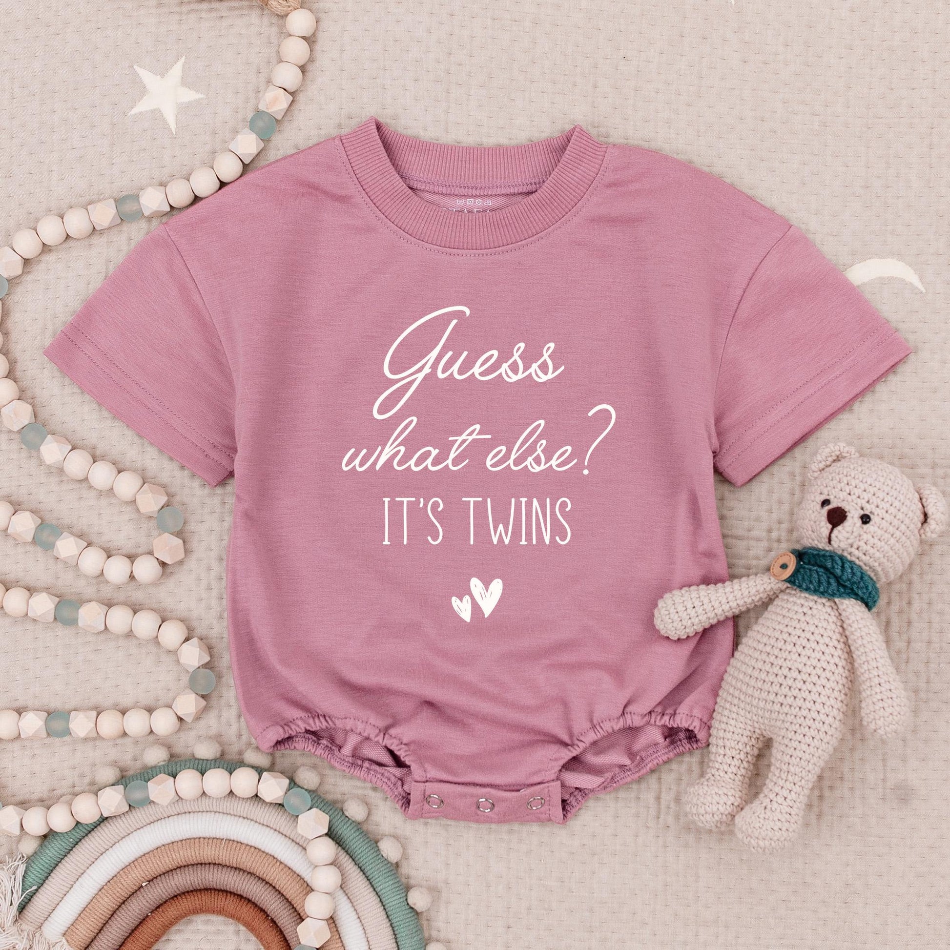 Personalized Twin Announcement Rompers Funny December 2025 Reveal Bodysuit Set Cute Gender Neutral Baby Shower Gift with Black Hearts