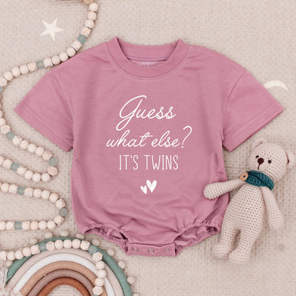 Personalized Twin Announcement Rompers Funny December 2025 Reveal Bodysuit Set Cute Gender Neutral Baby Shower Gift with Black Hearts