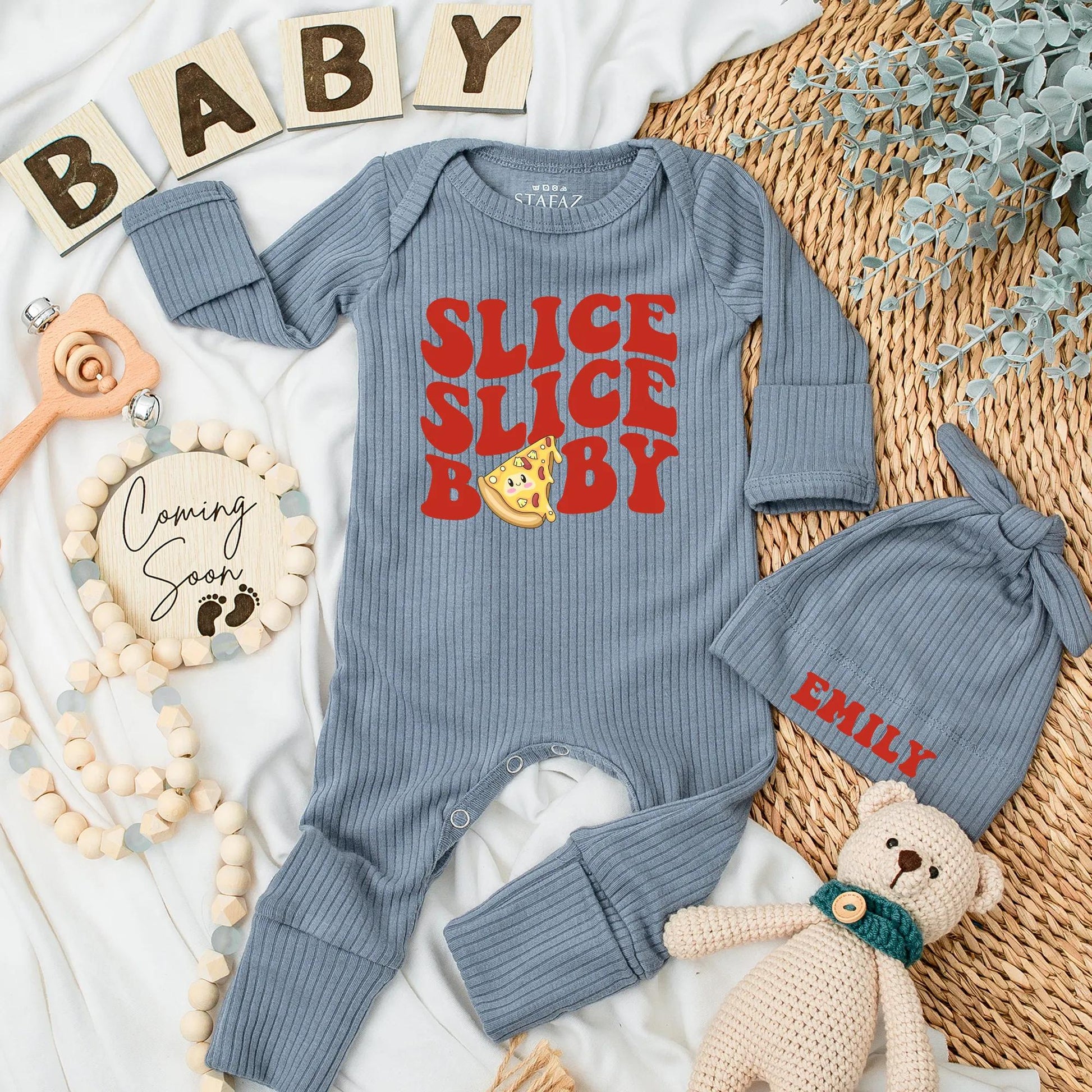 Slice Slice Baby Bodysuit Retro Pizza Design Funny Newborn Outfit Cute Vintage Pizza Baby Shower Gift for Pizza Lovers