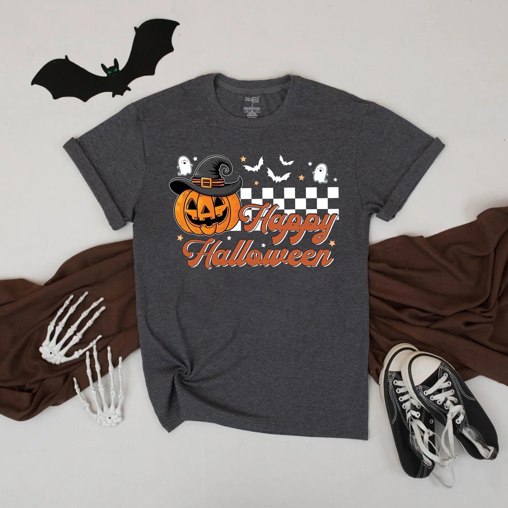 Cute Halloween Pumpkin Witch Hat Shirt Happy Halloween Tee Spooky Season Fall Outfit Graphic T-Shirt