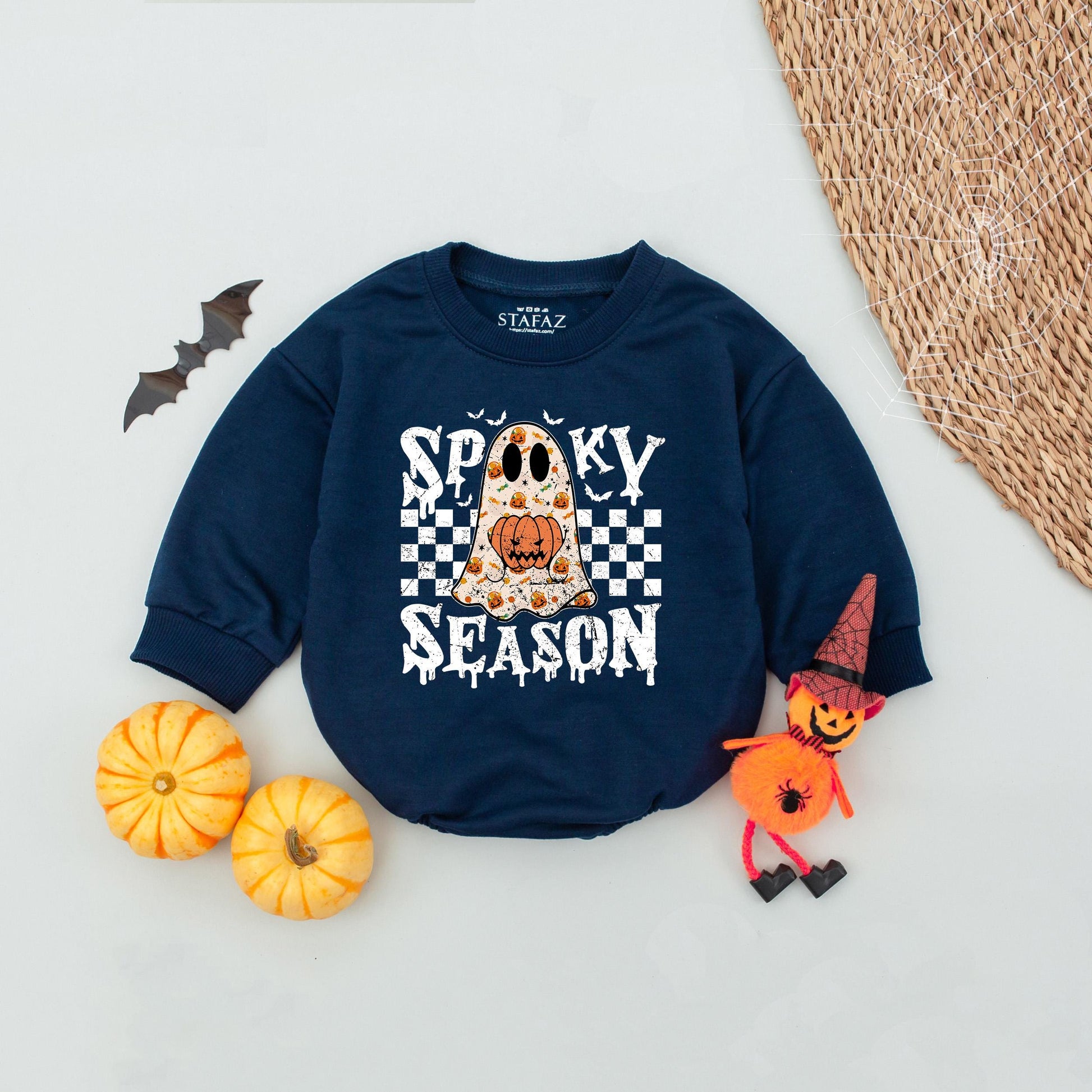 Retro Ghost Spooky Season Happy Halloween Baby Bubble Romper with Vintage Bats Design and Pumpkin Patch for Newborn Infant Boy Girl Fall Outfit