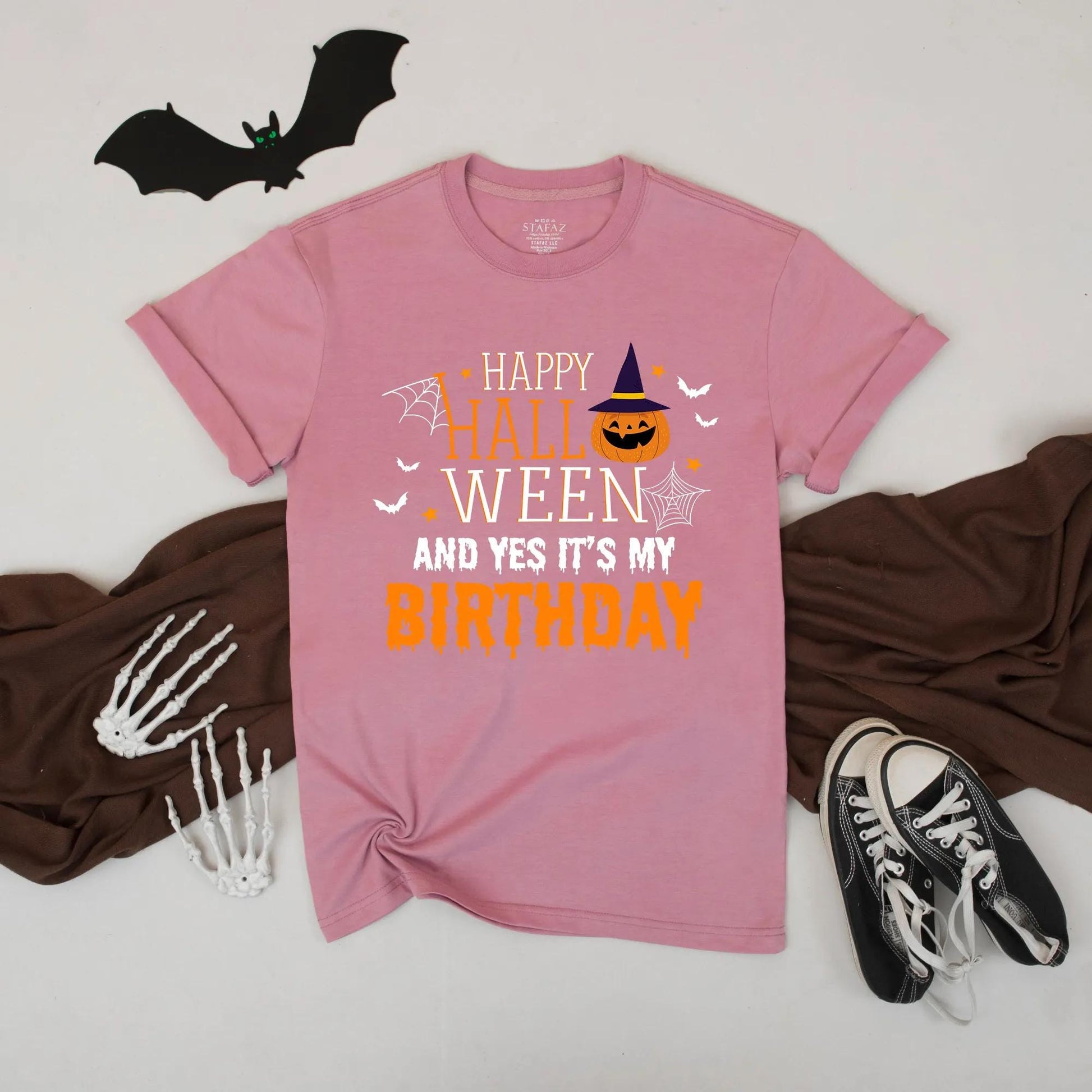 Halloween Birthday Shirt: Spooky & Funny Birthday Tee for October 31st! Cute Pumpkin Witch Outfit, Halloween Party Gift