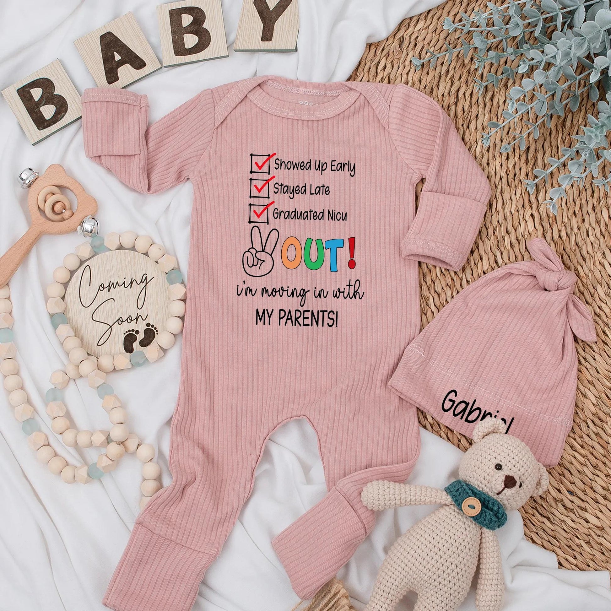 I'm Moving in with My Parents Baby Bodysuit Newborn Outfit, Funny Coming Home Romper, NICU Baby Clothes, Shower Gift