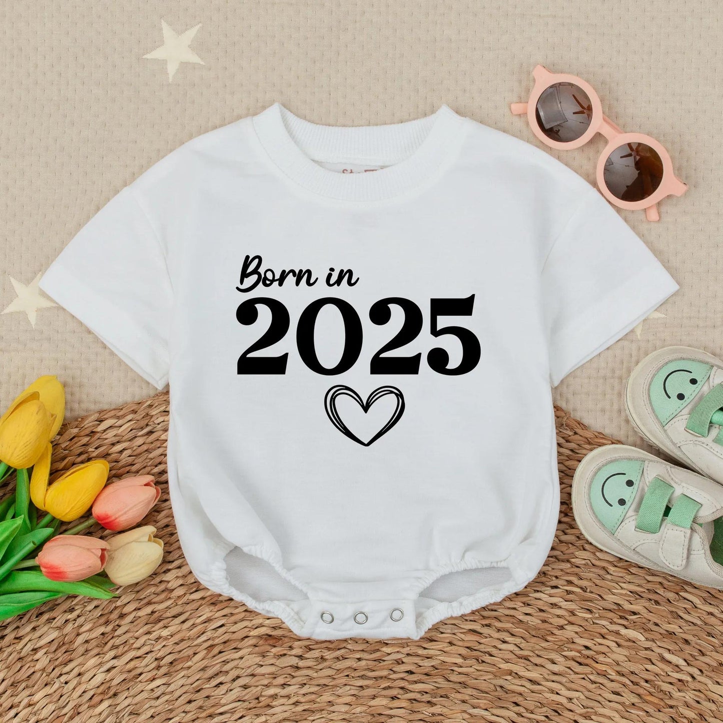 Personalized Born in 2025 Baby Bubble Romper Cute Newborn Outfit Idea First Year Clothes for Baby Boy or Girl Shower Gift Comfortable Soft