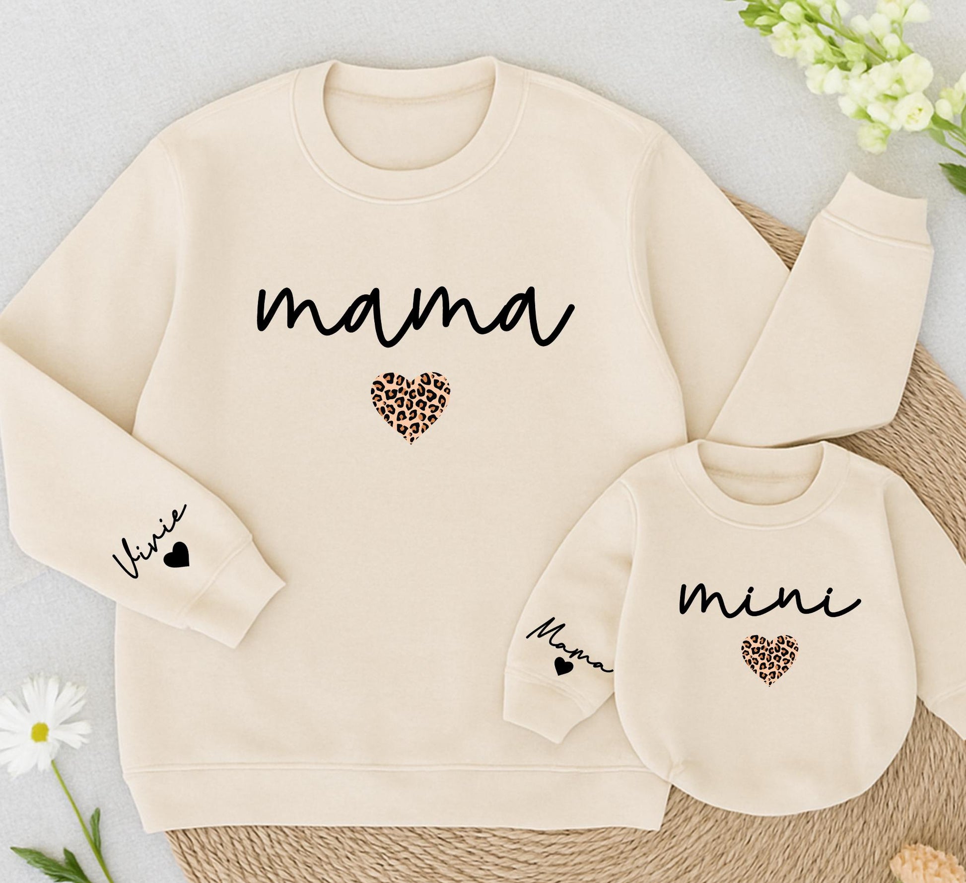 Personalized Mama and Mini Sweatshirt Vivie Name Leopard Heart Matching Family Outfits for Daughter Baby Girl Christmas