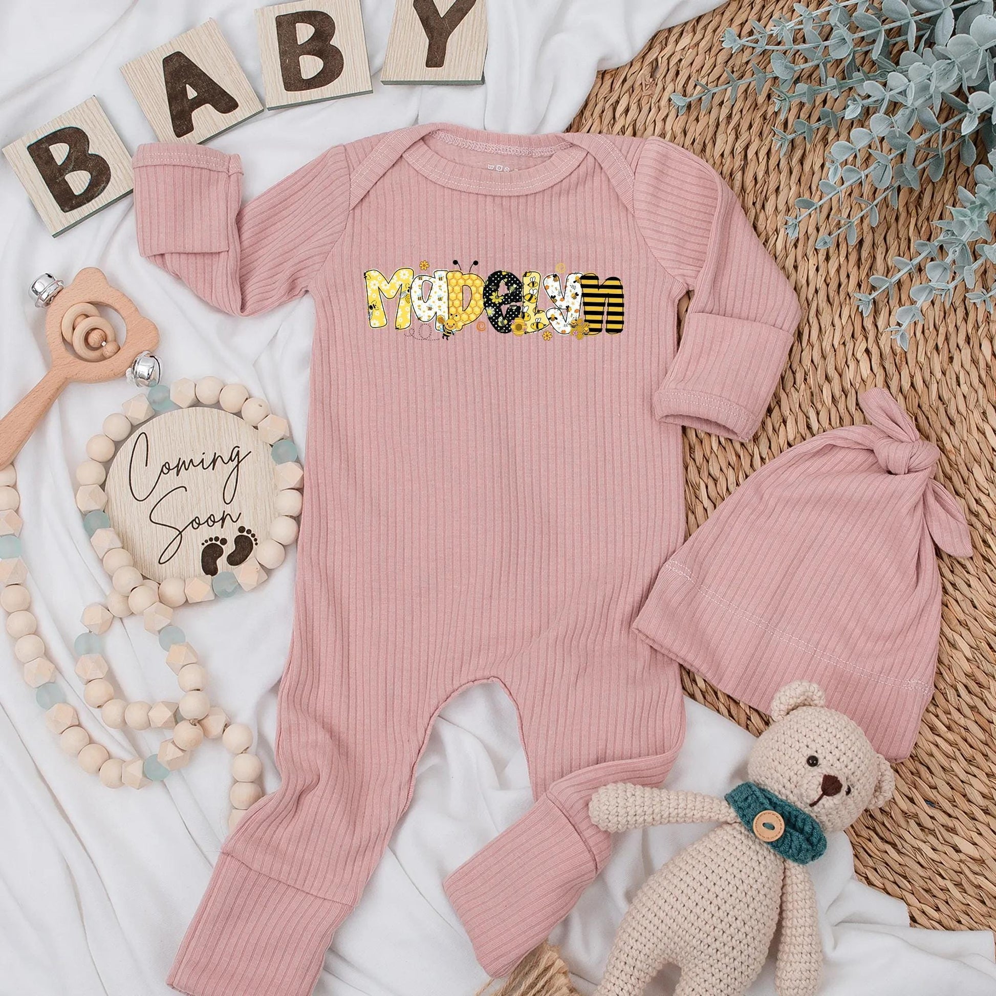 Personalized Bee Baby Bodysuit - Cute Yellow Bee Outfit for Newborns, Custom Name Romper, Baby Shower Gift, Black & Yellow
