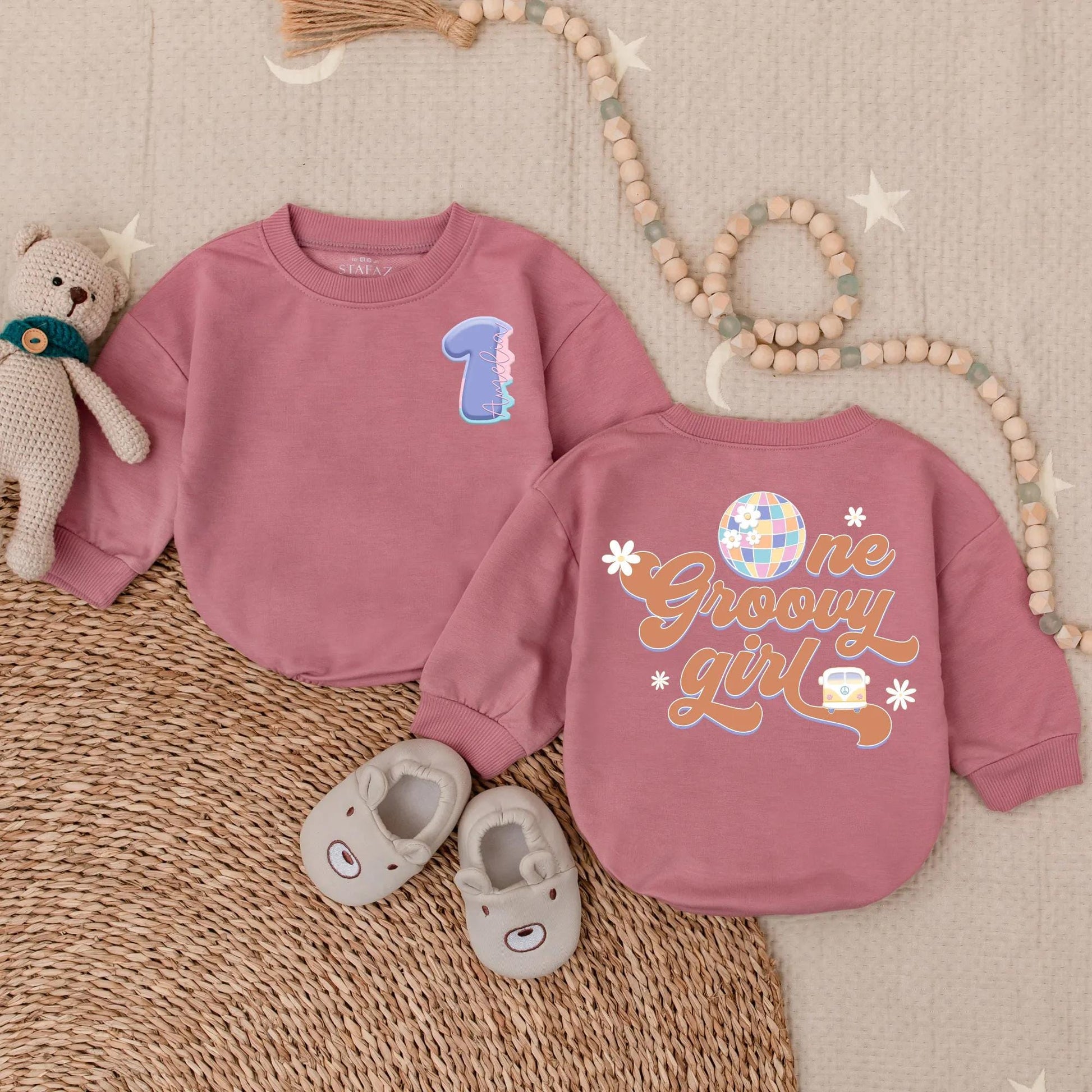 Personalized One Groovy Girl Bubble Romper Hippie First Birthday Outfit Soft Cotton Baby Girl Bodysuit Newborn Clothes Gift Boho Retro Style
