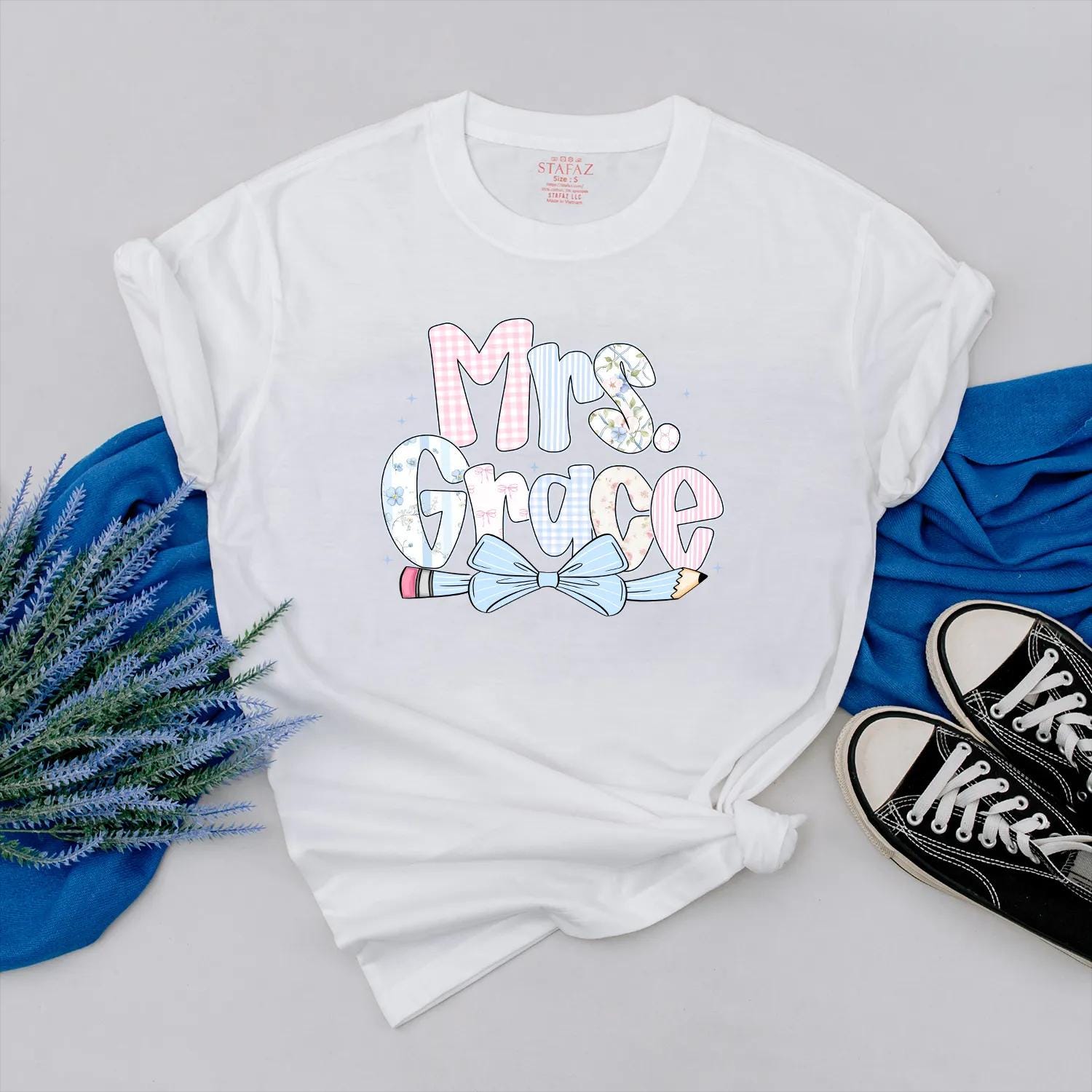Personalized Teacher Shirt with Pencil Bow Design, Cute Back to School Outfit, First Day of School Clothes, Custom Gift for Teacher