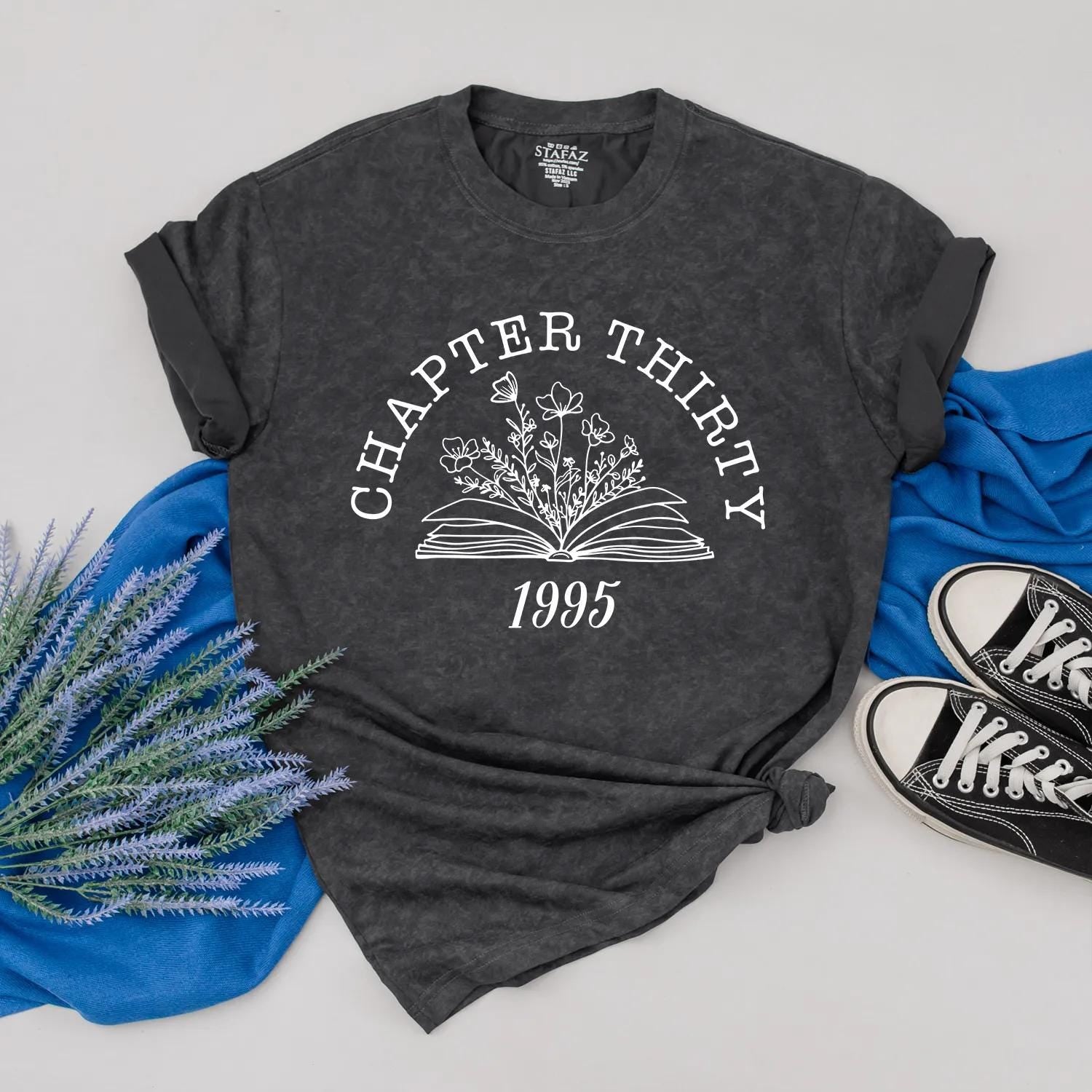 Personalized Chapter Thirty Shirt 1995 Milestone Turning 30 Tee Floral Book 30th Birthday Outfit Cute Gift for Best Friend or Mom
