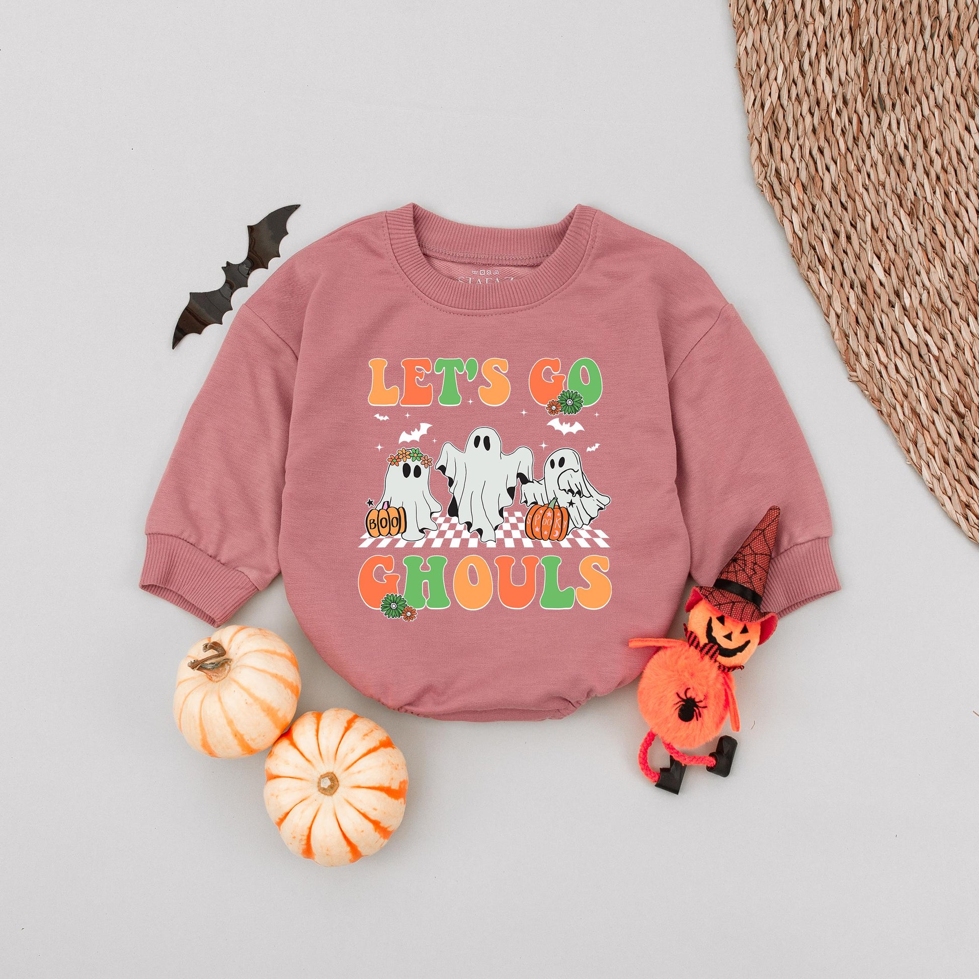Let's Go Ghouls Baby Romper Orange Green Retro Ghost Halloween Gift for Baby Girl Spooky Season Bodysuit Newborn Trick or Treat Outfit