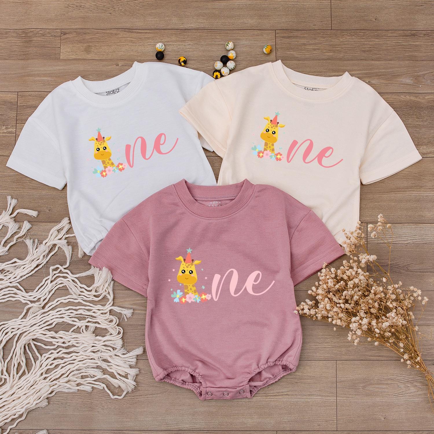 Giraffe One Birthday Outfit Baby Girl Boy Party Clothes Personalized First Birthday Romper Whimsical Flowers Cartoon Party Hat Cute 1st Birthday Gift 139 chars