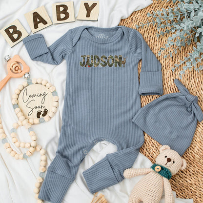 Personalized Hunter Name Baby Bodysuit Camo Hunting Outfit Future Hunter with Dad Newborn Baby Shower Gift Comfortable Outdoor Clothes