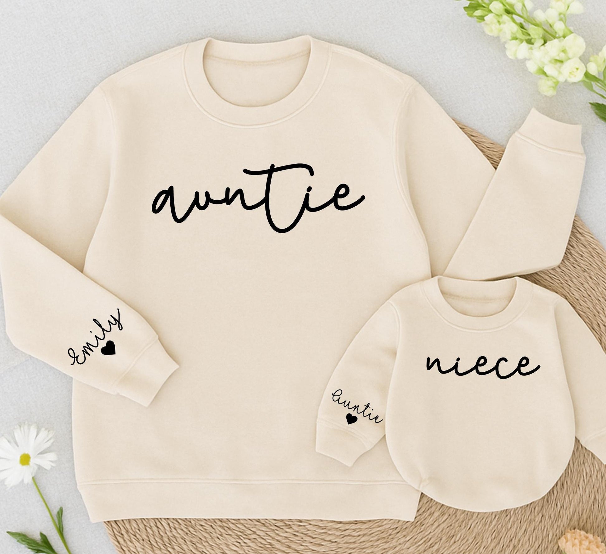 Custom Auntie and Niece Matching Sweaters with Heart Design Minimalist Cursive Text Gifts for Aunt Niece Soft Comfortable Cotton Family Outfits