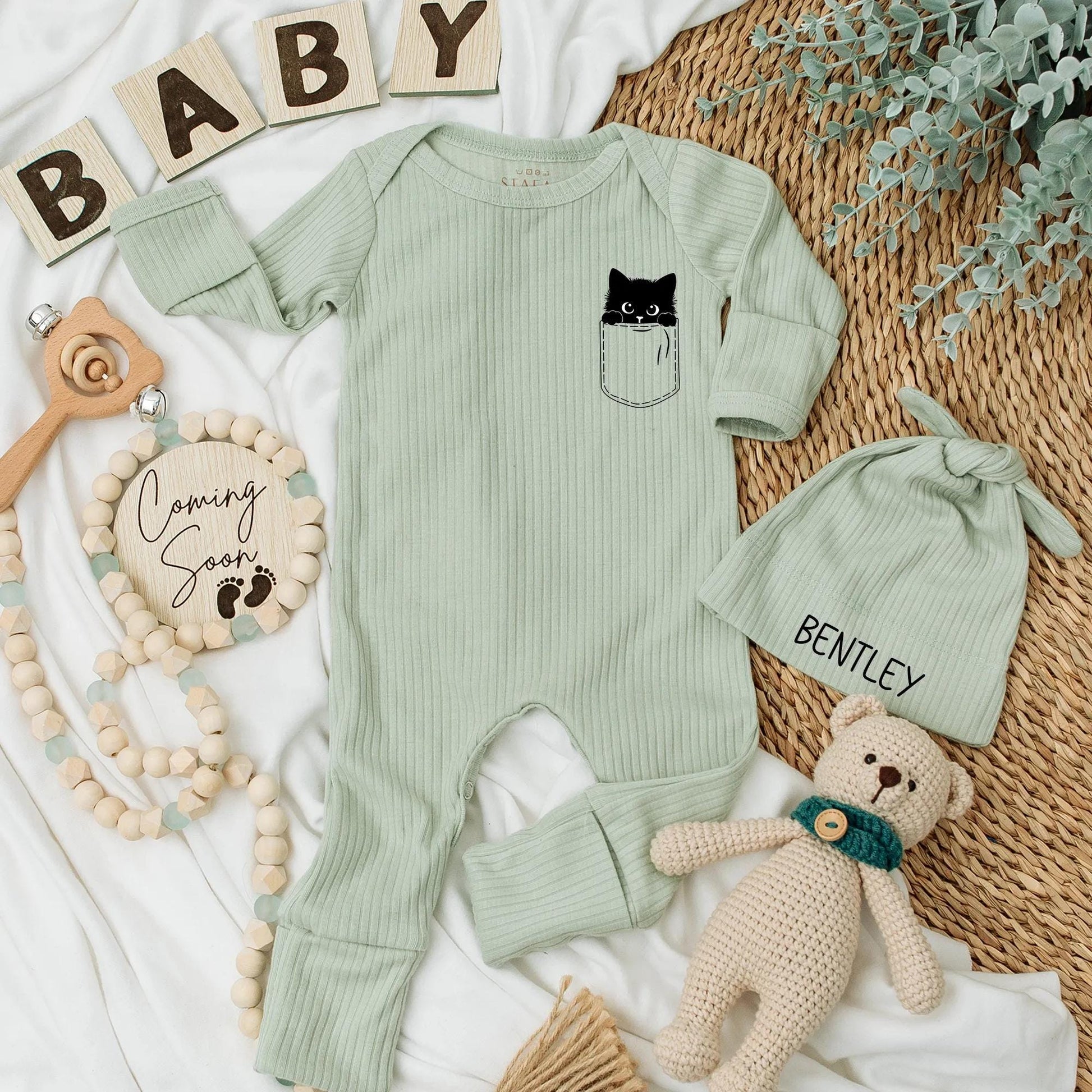 Cute Black Cat Halloween Baby Bodysuit, Custom Newborn Romper Gift, Fall Baby Clothes, Baby Shower Outfit, Trick or Treat Cat Design