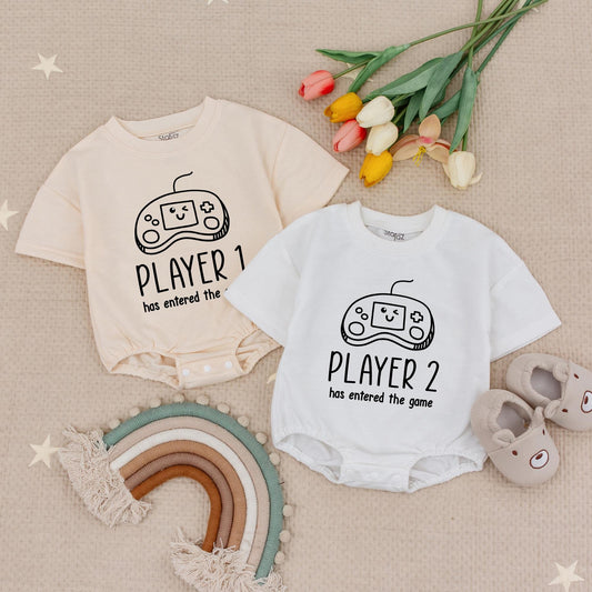 Matching Players 1 & 2 Video Game Twins Bubble Romper Bodysuit Pregnancy Reveal Baby Shower Gift Black & White Vintage Controller Baby Outfits