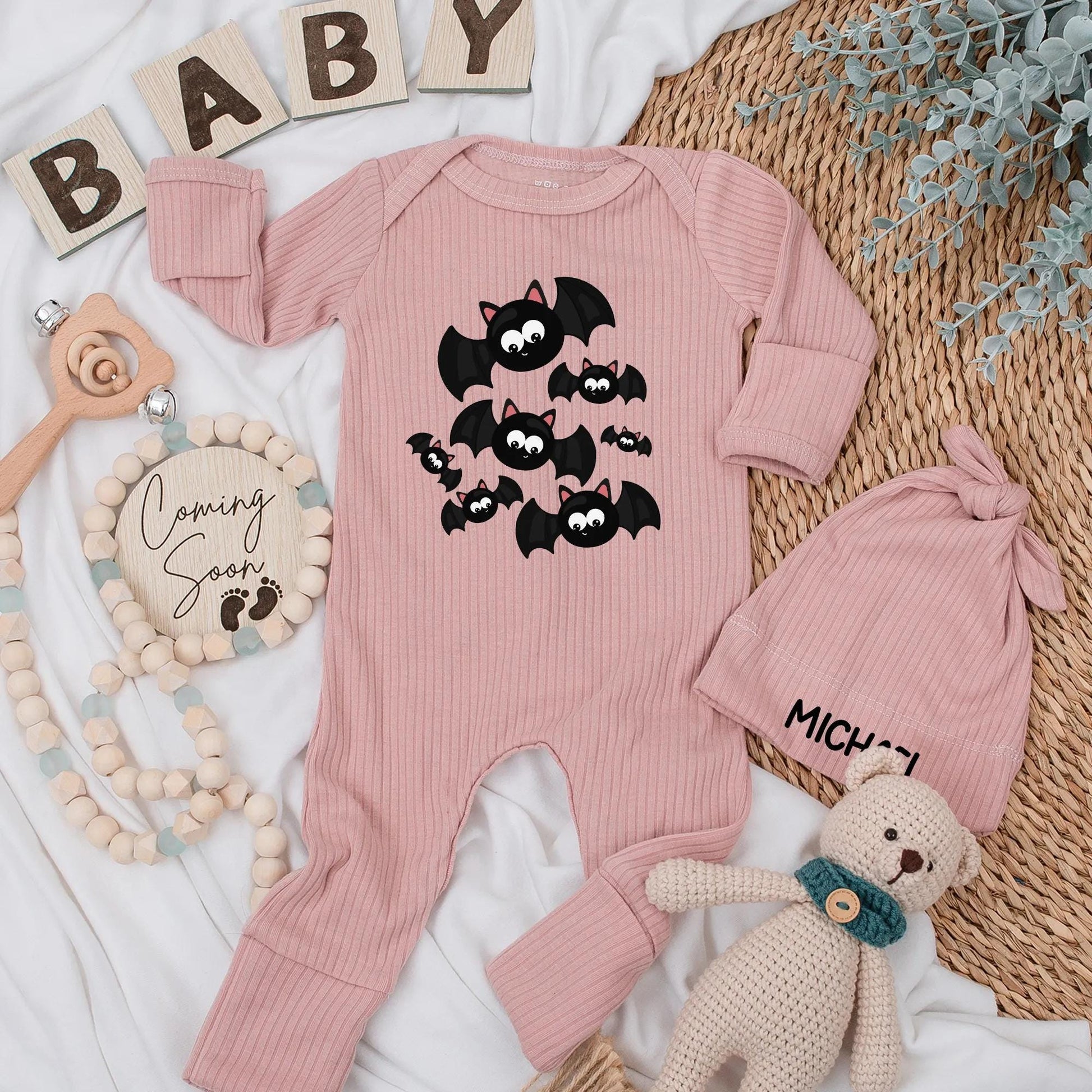 Cute Bat Cluster Halloween Baby Bodysuit Spooky Season Newborn Clothes First Halloween Baby Shower Gift Adorable Cartoon Design