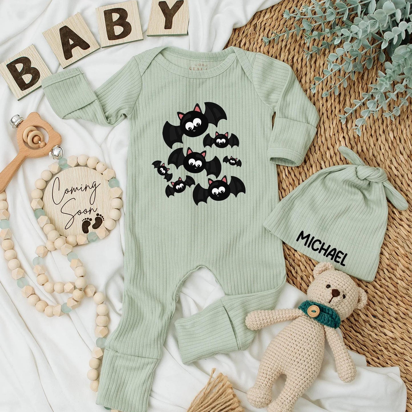 Cute Bat Cluster Halloween Baby Bodysuit Spooky Season Newborn Clothes First Halloween Baby Shower Gift Adorable Cartoon Design