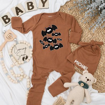 Cute Bat Cluster Halloween Baby Bodysuit Spooky Season Newborn Clothes First Halloween Baby Shower Gift Adorable Cartoon Design