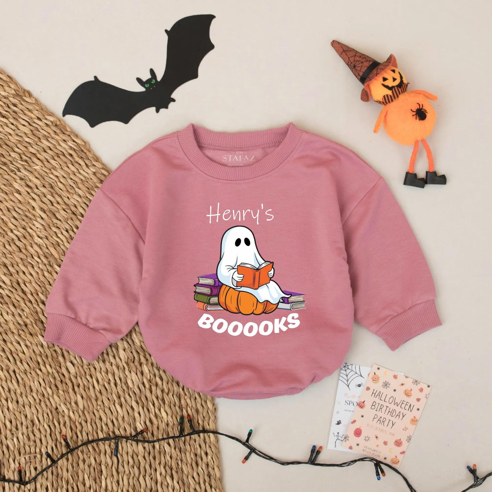 Personalized Ghost Reading Baby Romper for Book Lovers Cute Halloween Bodysuit Newborn Toddler Fall Outfit Whimsical Design with BOOOOOKS