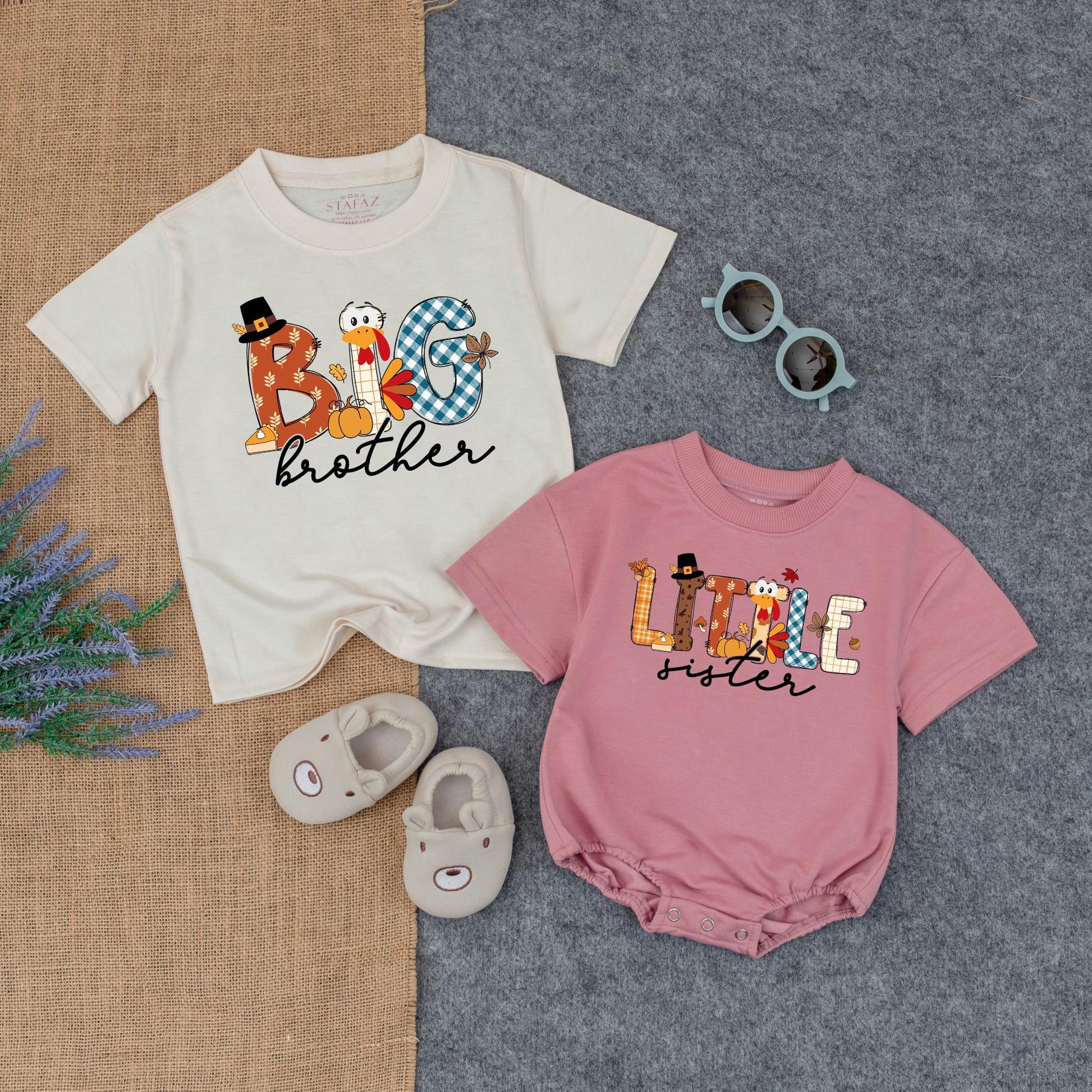 Thanksgiving Big Sister Little Sister Matching Outfit, Turkey & Plaid Fall Tee for Girls, Personalized Autumn Holiday T-Shirt, Custom Sister Set 137