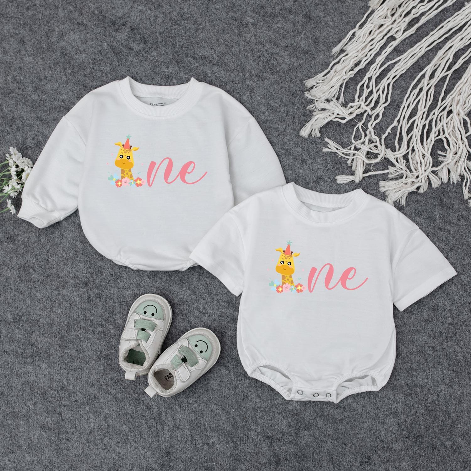 Giraffe One Birthday Outfit Baby Girl Boy Party Clothes Personalized First Birthday Romper Whimsical Flowers Cartoon Party Hat Cute 1st Birthday Gift 139 chars
