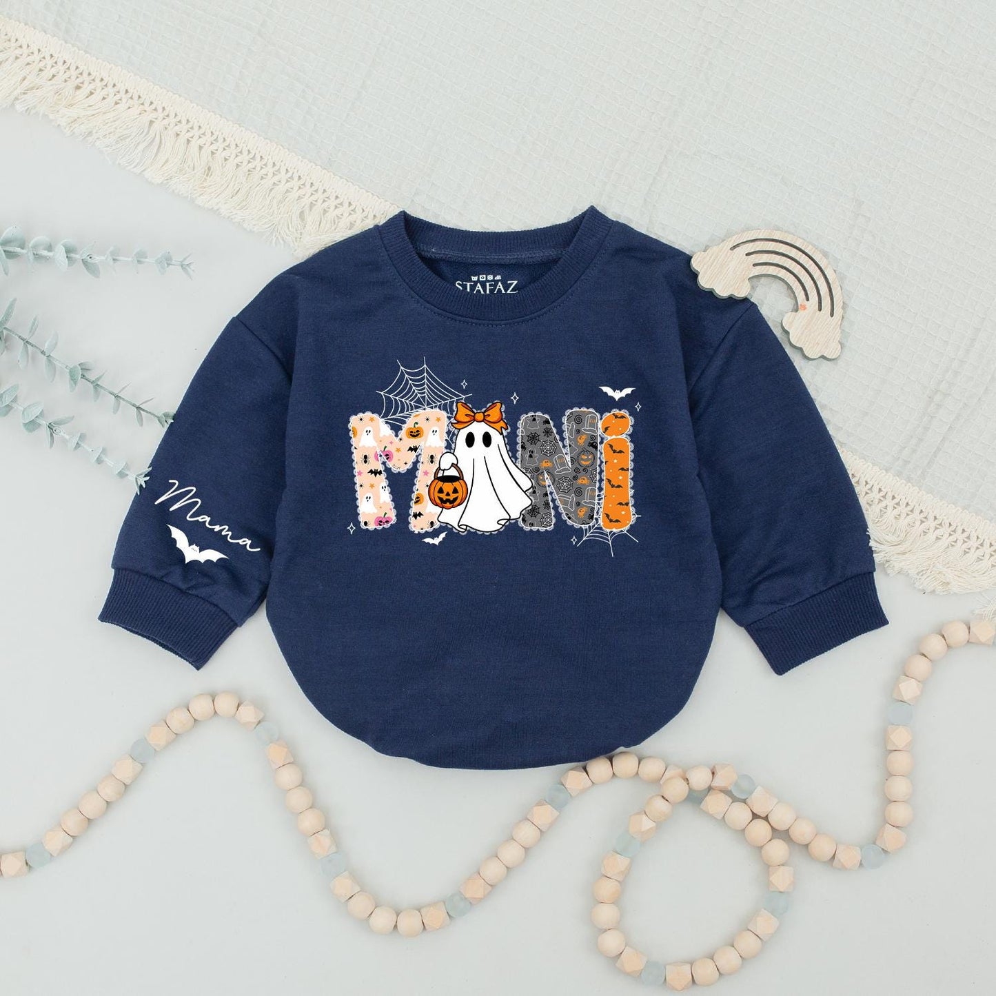 Matching Mama Mini Halloween Sweatshirts, Spooky Ghost & Bats Design, Mommy and Me, Retro Fall Family Shirts
