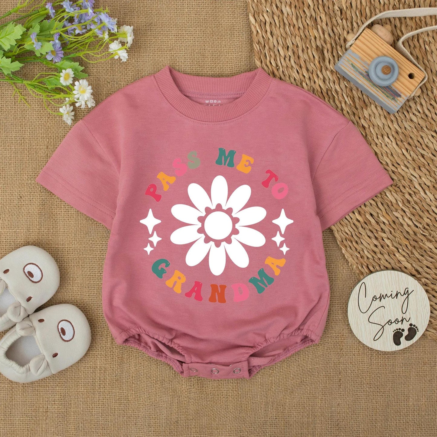 Retro Pass Me to Grandma Baby Romper Cute Floral Outfit with Pink Orange Green Blue Colors Infant Bodysuit for Grandma Gift Baby Shower