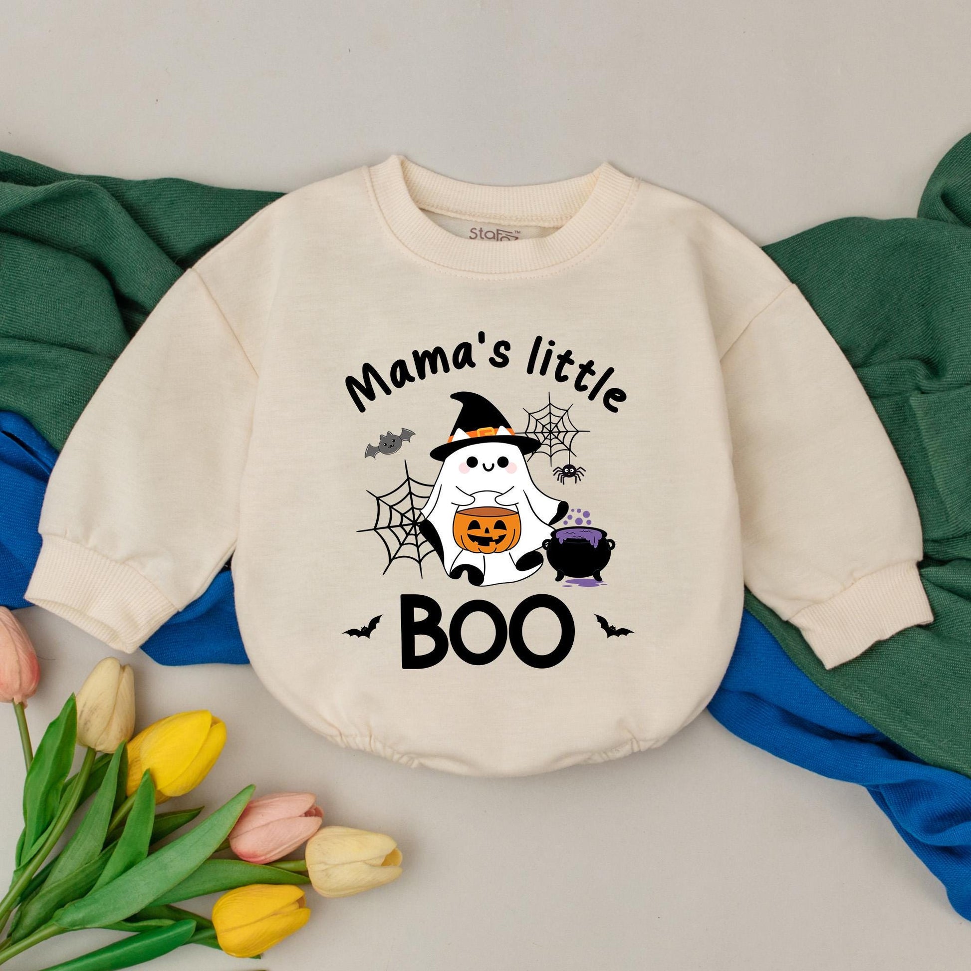 Mama's Little Boo Halloween Romper Baby Outfit, 1st Halloween Newborn Gift, Cute Ghost Witch Design, Fall Baby Clothes, Spooky Bodysuit