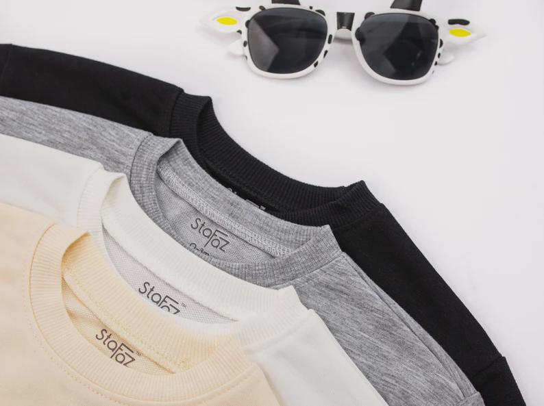 Custom Funny Baby Romper "You Can Pass Me to My Aunt" Bubble Newborn Outfit Pregnancy Announcement Adorable New Aunt Gift Idea