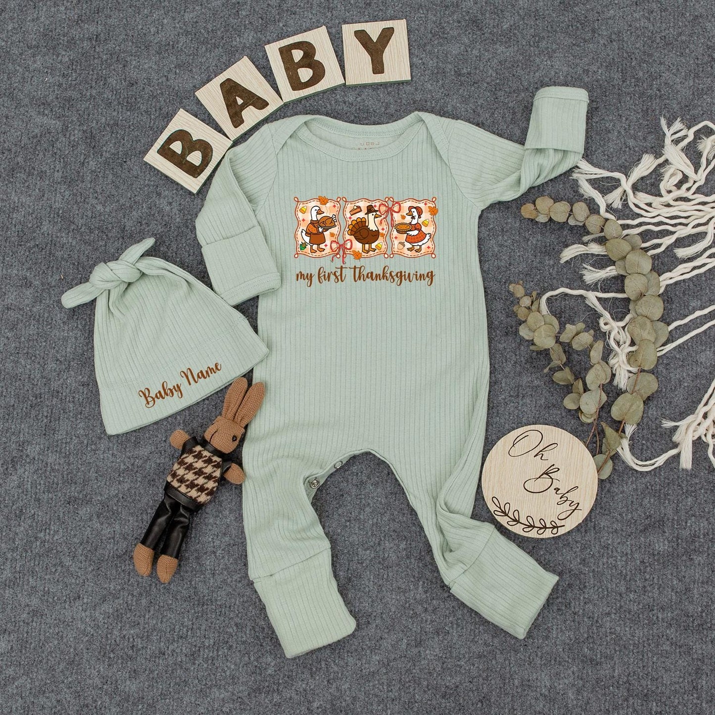 Personalized My First Thanksgiving Baby Outfit Whimsical Turkey Bodysuit Fall Gift Set Newborn Romper with Autumn Leaves and Berries Cute Infant Clothes