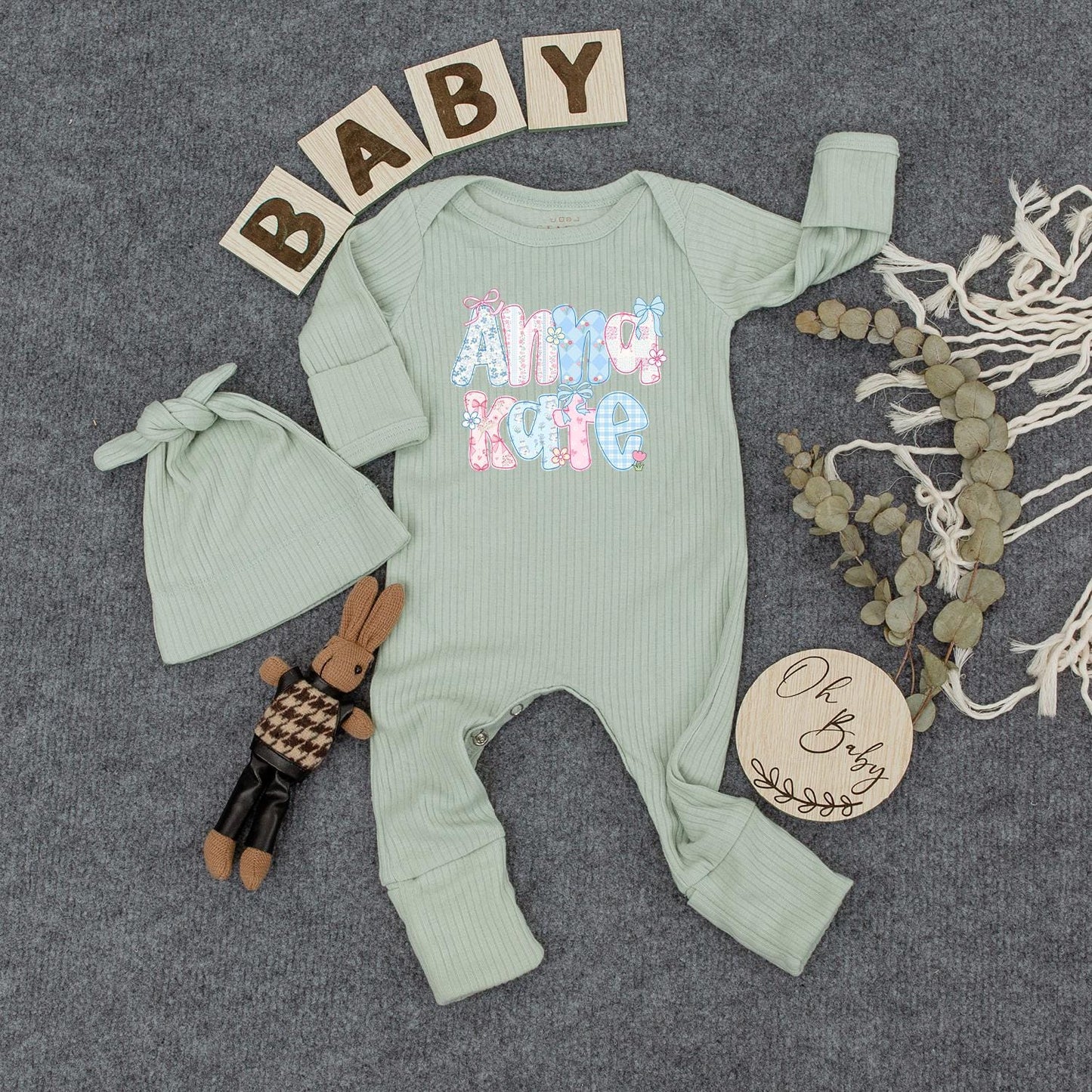 Custom Baby Name Floral Bodysuit for Girls, Newborn Coming Home Outfit, Sweet Infant Clothing Baby Shower Gift Cute Romper