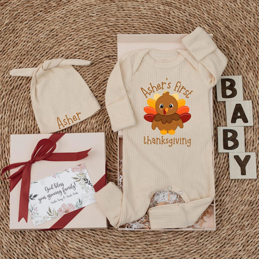 Personalized Baby's First Thanksgiving Bodysuit with Cute Turkey Name Design, Warm Fall Colors Newborn Autumn Outfit Romper Gift