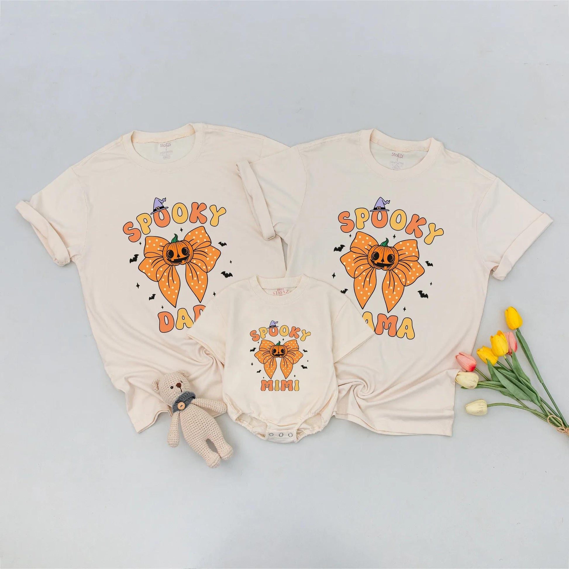 Retro Spooky Mama & Mini Matching Halloween Sweatshirt Cute Pumpkin Bow Witch Hat Family Outfit Orange Yellow Black Bats Stars