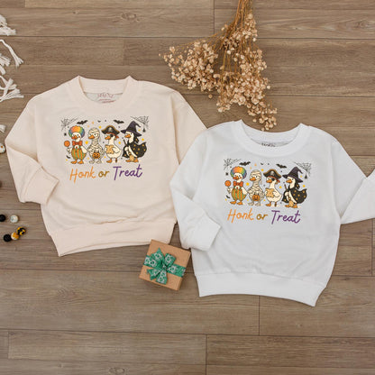 Custom Baby Halloween Sweatshirt with Adorable Cartoon Duck Costumes Trick or Treat Spooky Fall Pullover for Toddlers and Infants Personalized Holiday Gift