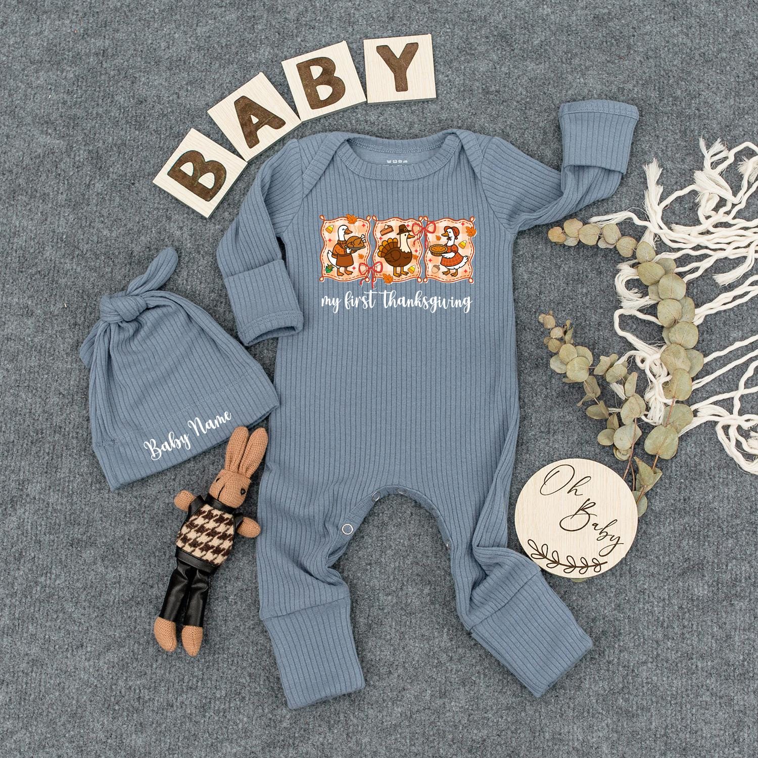 Personalized My First Thanksgiving Baby Outfit Whimsical Turkey Bodysuit Fall Gift Set Newborn Romper with Autumn Leaves and Berries Cute Infant Clothes