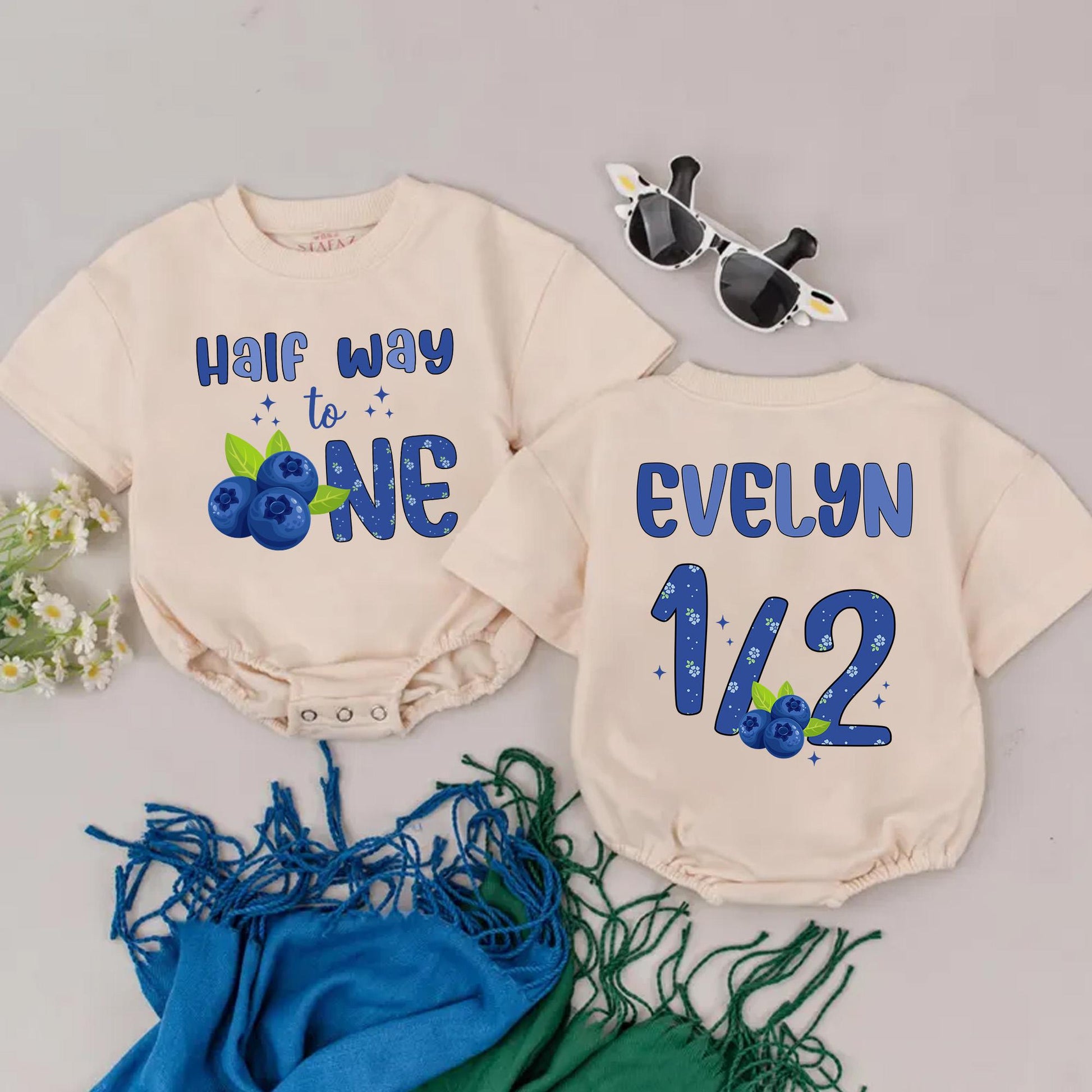 Berry Sweet Half Birthday Romper Blueberry Design, Personalized 1/2 Way to One Outfit, 6 Months Cake Smash Bodysuit, Girl Boy Retro Birthday Gift Idea