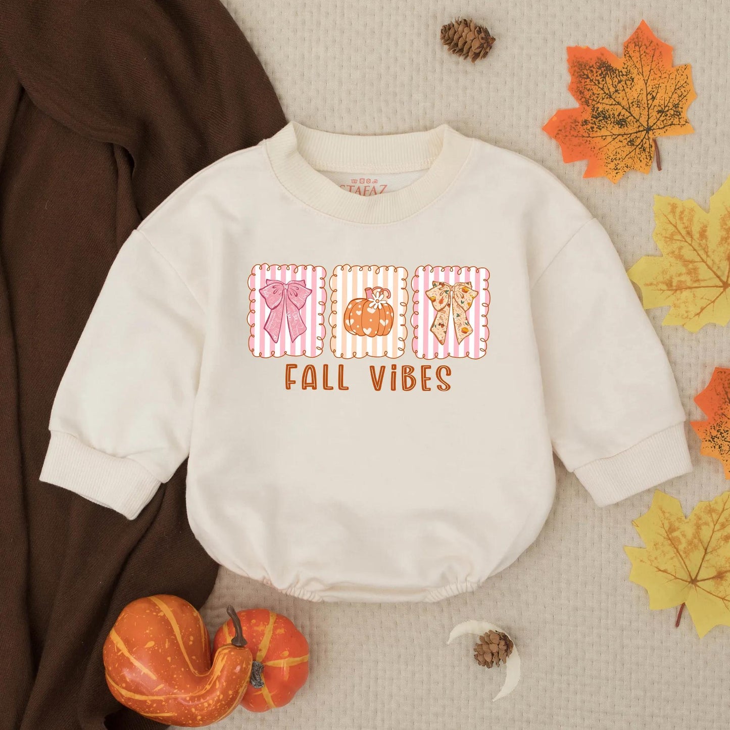 Cozy Fall Pumpkin Bow Bubble Romper Cute Baby Toddler Thanksgiving Outfit with adorable pumpkin bow, perfect autumn baby shower gift for little ones