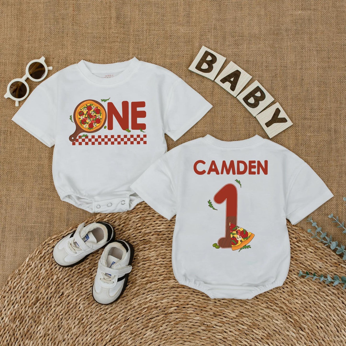 Personalized Pizza First Birthday Baby Romper Cake Smash Outfit with Pizza 'ONE' Design Red Checkered Pattern Fun 1st Birthday Clothes Gift