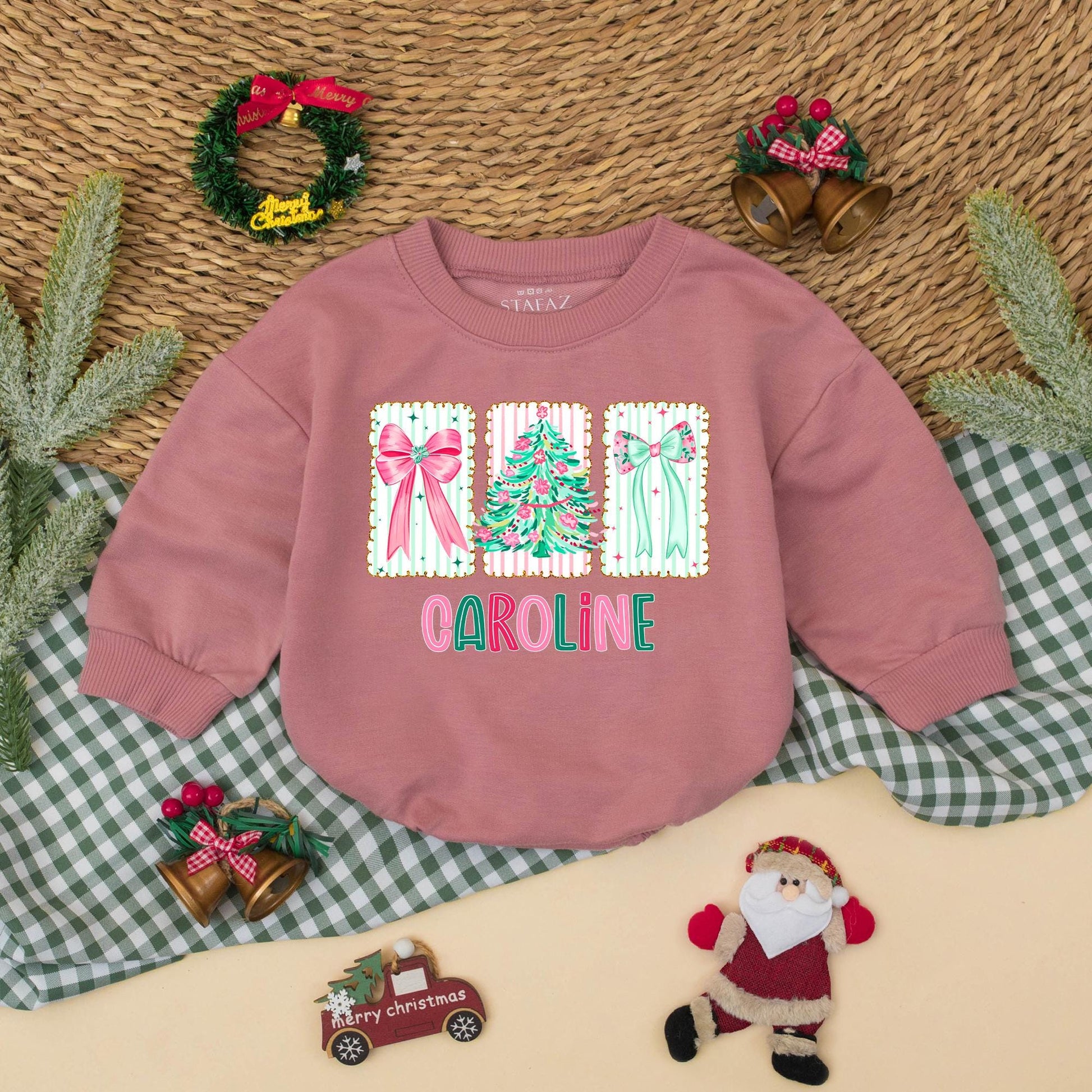 Personalized Christmas Romper for Baby Girl, Bow & Tree Outfit, Custom Name Xmas Bodysuit, Infant Holiday Clothing, Festive Toddler Gift, Caroline Design 138