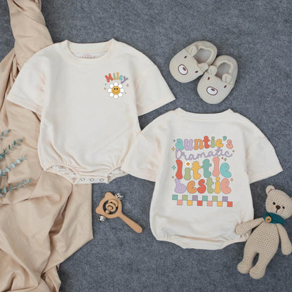 Auntie's Dramatic Little Bestie Baby Romper, Retro Starburst Design, Custom Name Outfit, Playful Summer Clothes, Newborn Gift with Daisy Accent 