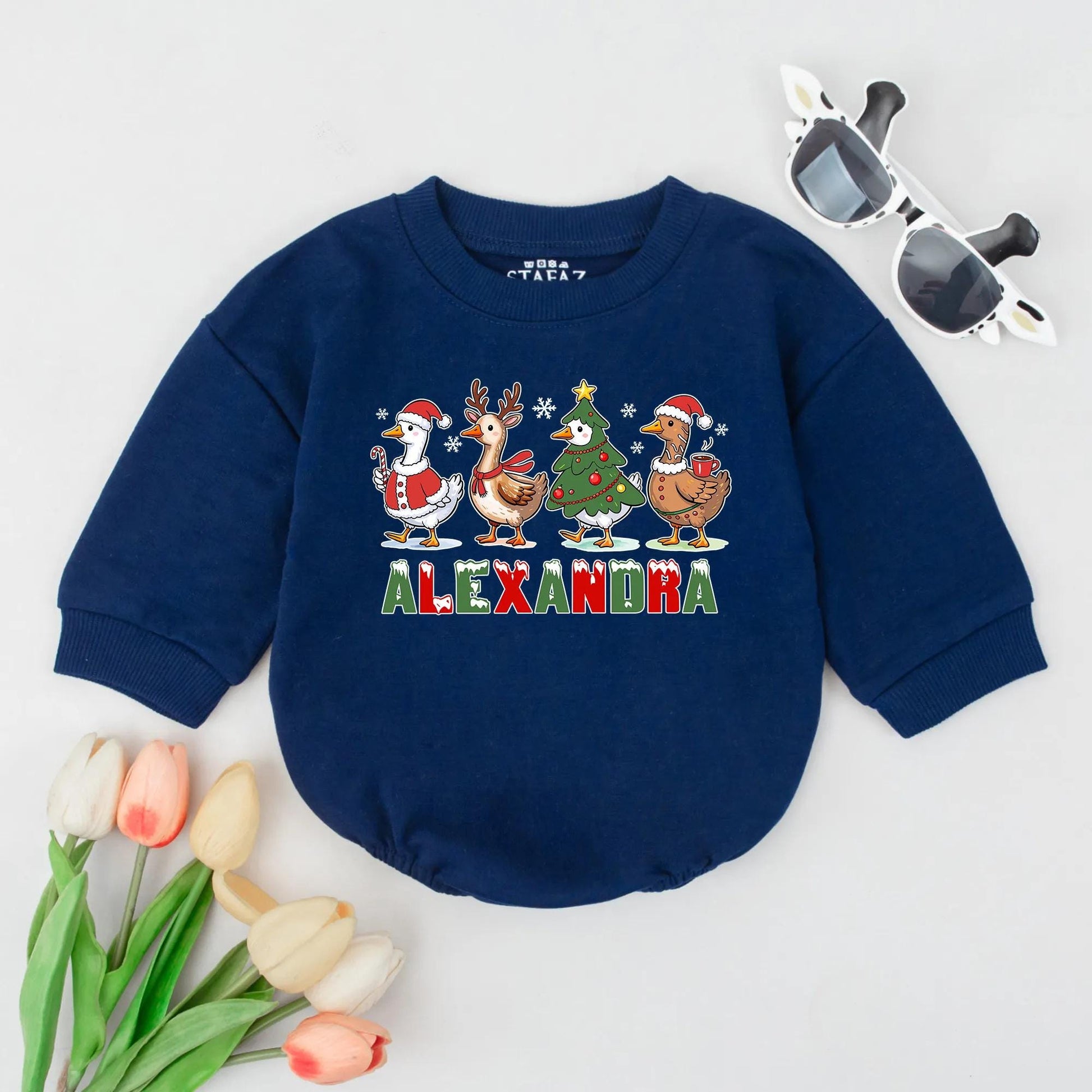 Personalized Christmas Goose Baby Romper with Name Cute Festive Winter Outfit First Xmas Bodysuit Gift featuring Santa Reindeer Tree Snowflakes for Infants