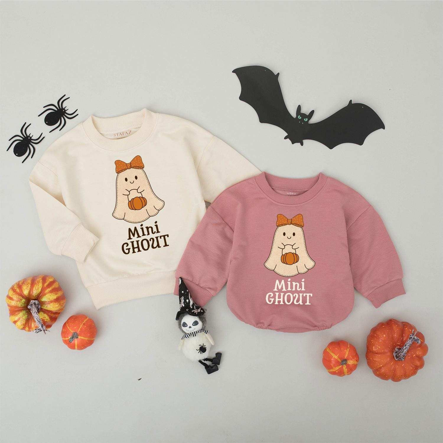 Retro Ghost Mama & Mini Ghoul Matching Halloween Sweatshirts Plaid Patchwork Outfits Cute Family Fall Sweaters Spooky Season Mommy and Me Gift Sets