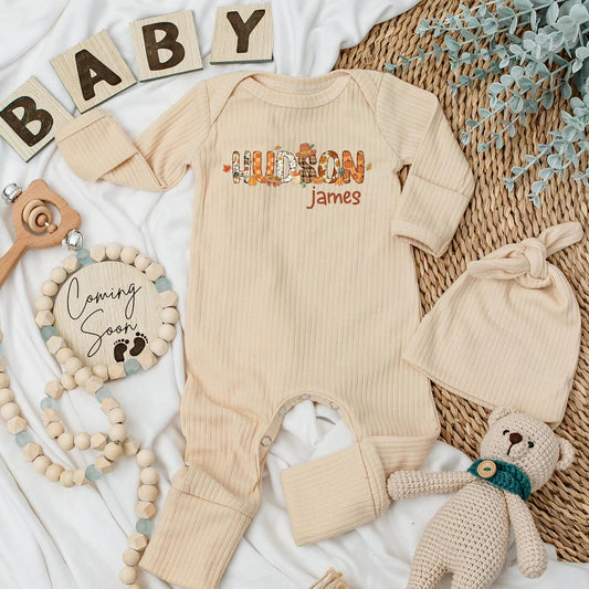 Hudson Thanksgiving Baby Bodysuit, Fall Newborn Outfit, Autumn Baby Shower Gift, Personalized Name, Coming Home Clothes
