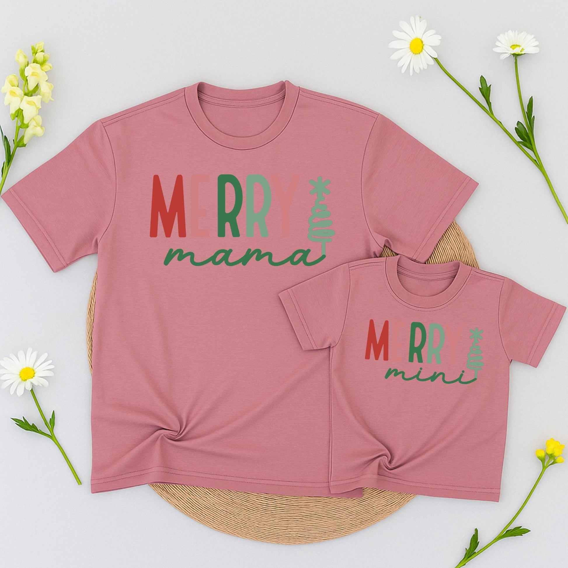 Merry Mama and Mini Matching Christmas T Shirts Festive Red Green Block Letters Cursive Mama Mini with Christmas Tree Graphic Family Holiday Outfits Mom Daughter Kid Baby Girl Gift