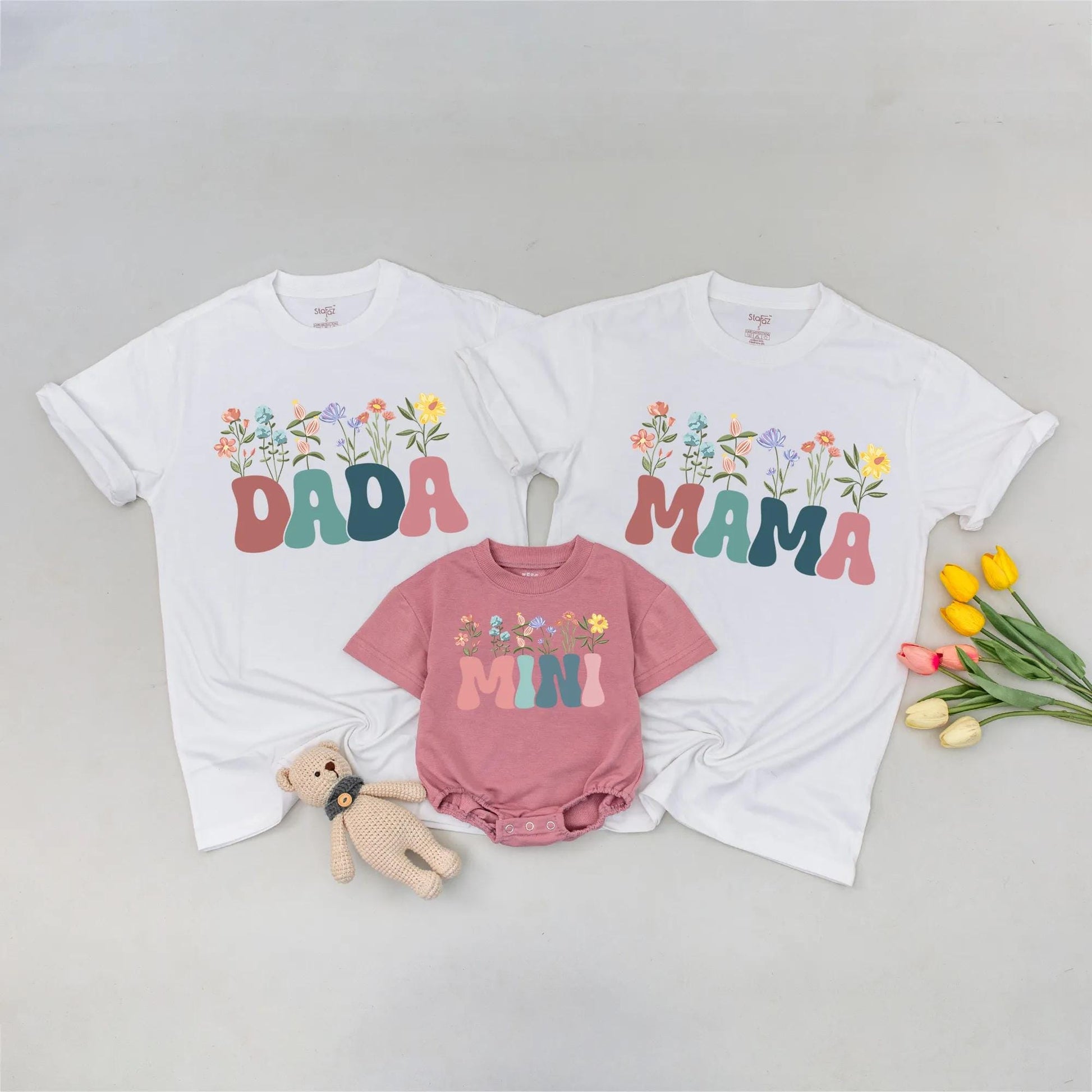 Retro Mama Mini Dada Matching Shirts Wildflower Design Mommy and Me Outfit Family T-Shirts Vintage Style Playful Mother's Day Gift Cotton Blend (138 chars)
