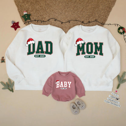 Retro Christmas Family Matching Sweatshirt Vintage Santa Hat Mom Dad Baby Est. 2025 Collegiate Forest Green Sweater Pregnancy Announcement Gift