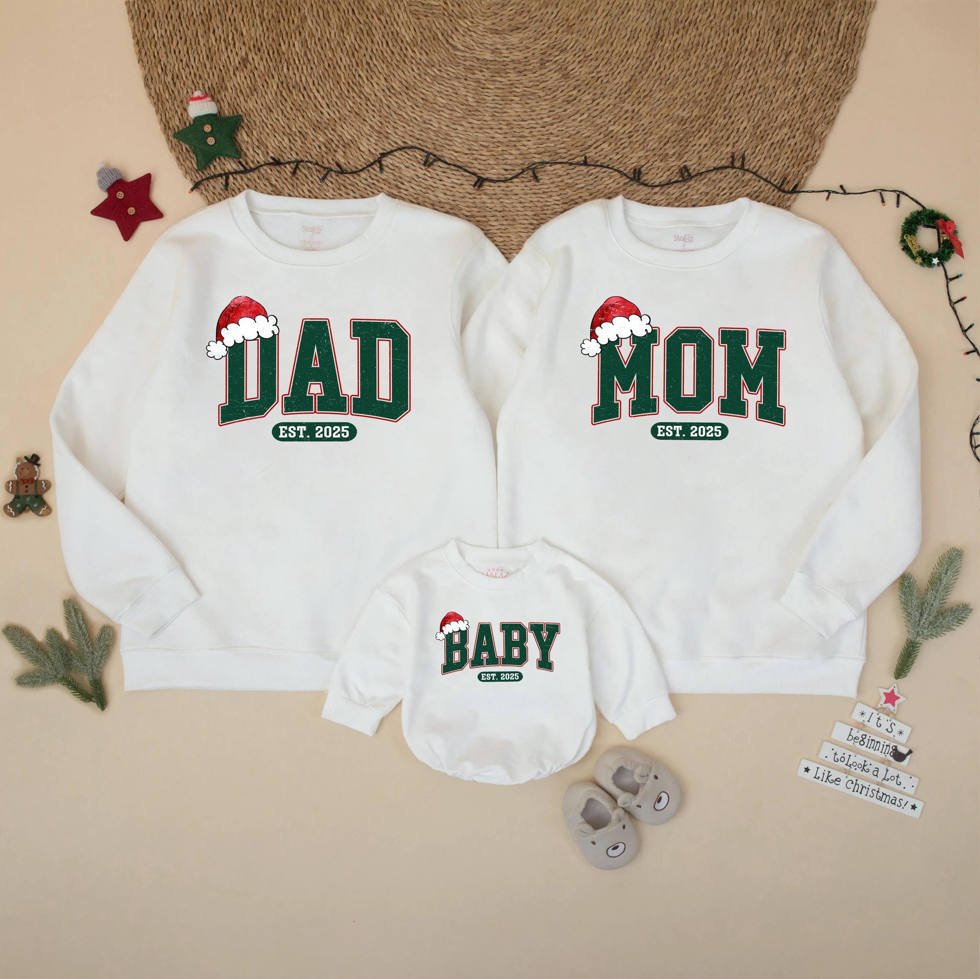 Retro Christmas Family Matching Sweatshirt Vintage Santa Hat Mom Dad Baby Est. 2025 Collegiate Forest Green Sweater Pregnancy Announcement Gift